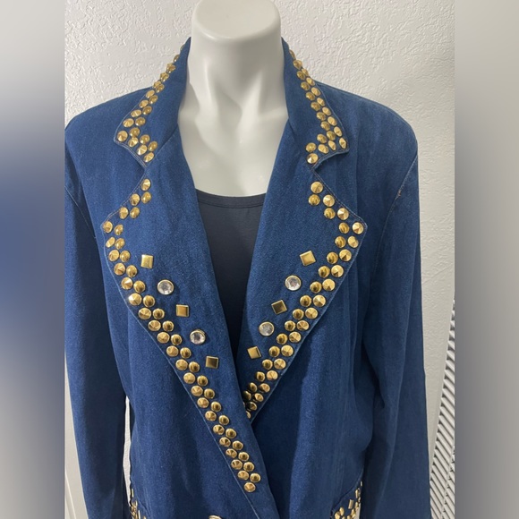 Gold Studded blue jean blazer with pockets - Picture 2 of 6